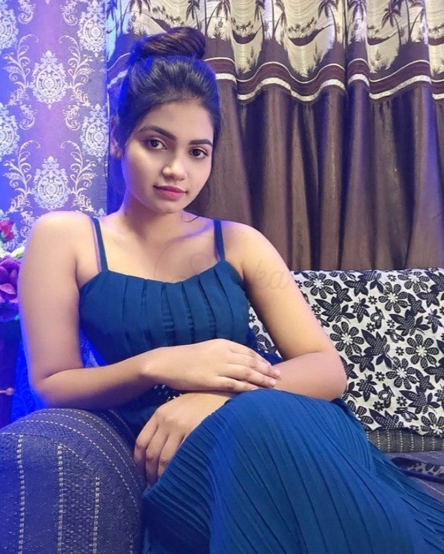 Priya 20 Years College Girl